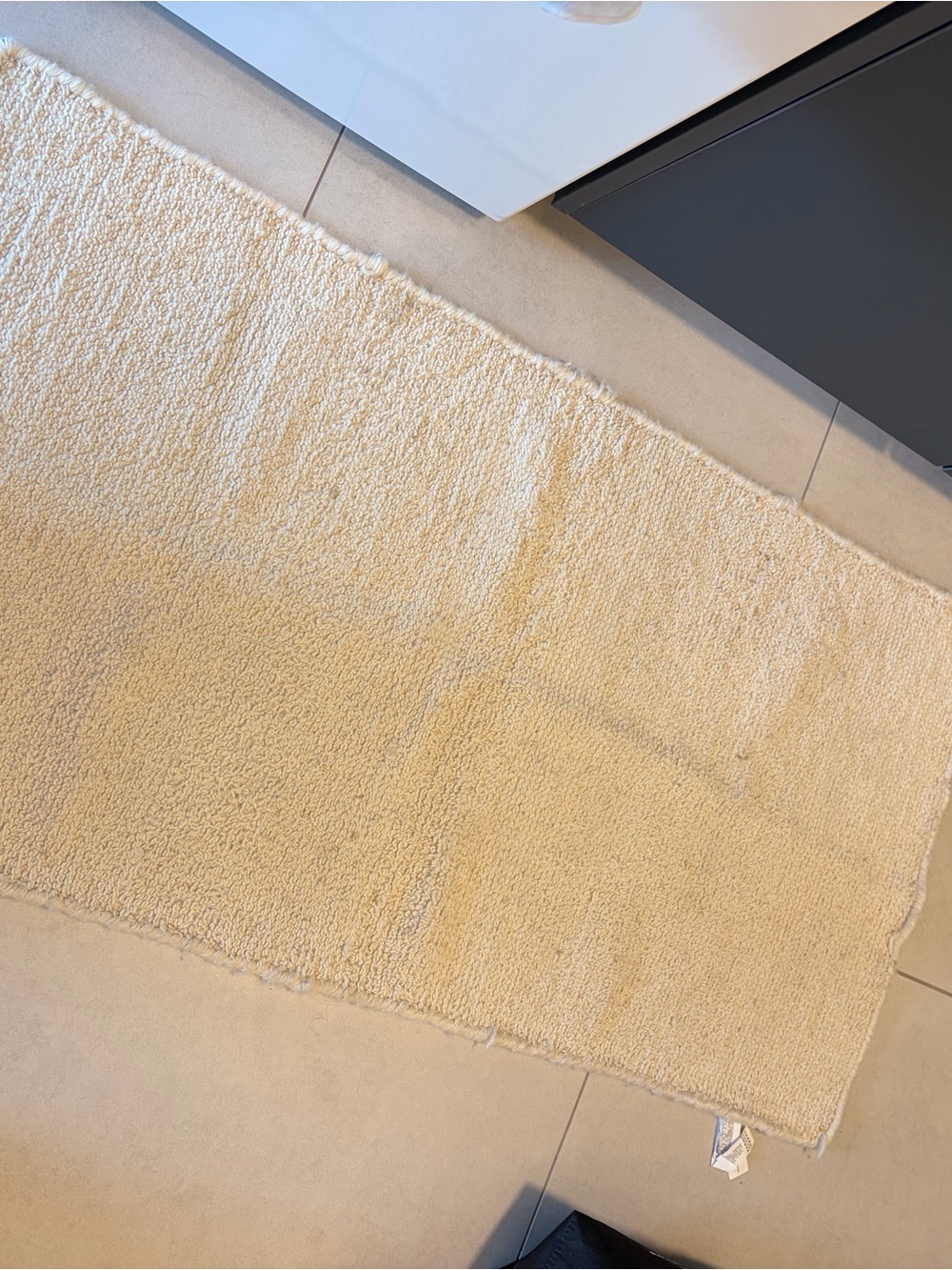 Zara Cream Plush Bath Mat